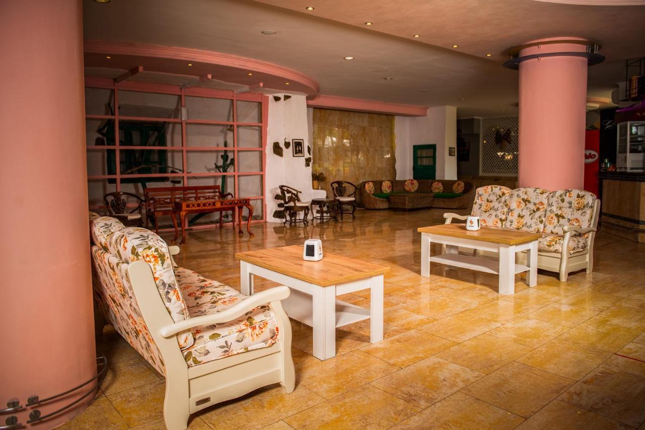 Majestic Half Board & Hotel Mamaia