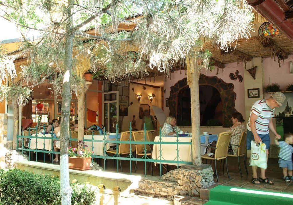 Hotel Majestic 3*